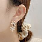 Floral Drop Earring E2982 - 1 Pair - Gold - One Size