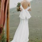 Cold-shoulder Sheath Wedding Gown