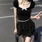 Short-sleeve Contrast Trim Cropped Top / High-waist Layered Pleated Skirt