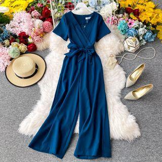V-neck Tie-waist Short-sleeve Jumpsuit