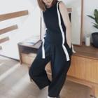 Contrast Trim Sleeveless Knit Top