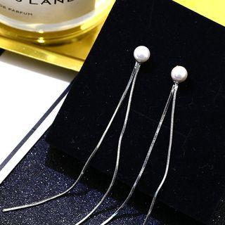 Faux Pearl Tasseled Earring