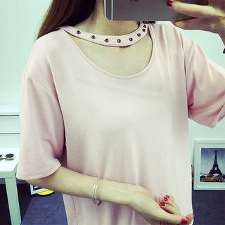 Studded Short Sleeve Cutout Crewneck T-shirt