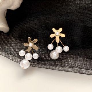 Alloy Flower Faux Pearl Swing Earring 1 Pair - Earrings - One Size