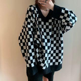 Checkerboard Sweater White & Black - One Size