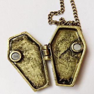 Alloy Locket Necklace