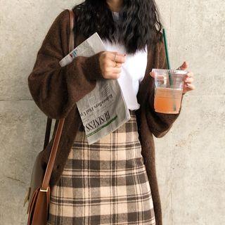 Long Sleeve Cardigan / Plaid A-line Skirt