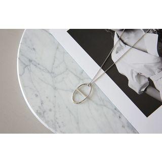 Round-detail Necklace