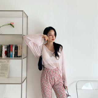 Pastel V-neck Oversized Knit Crop Top