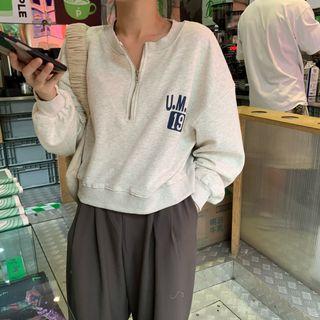 Letter Half-zip Sweatshirt Light Gray - One Size
