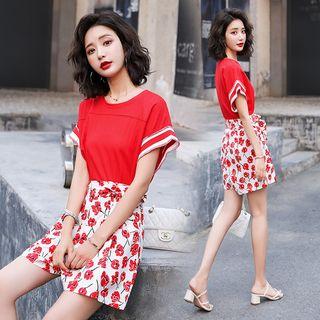 Set: Short-sleeve Glitter Trim T-shirt + Floral A-line Mini Skorts