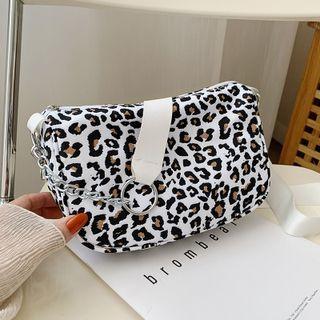 Animal Printed Print Chain Crossbody Bag