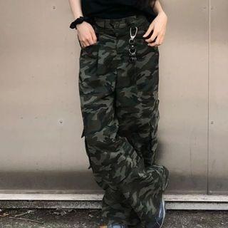 Mid-rise Camo Print Cargo Wide-leg Pants