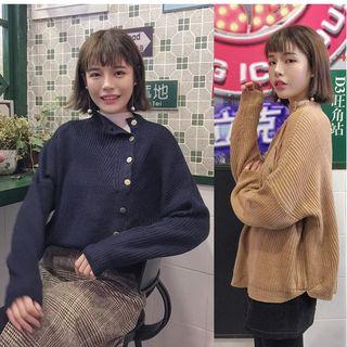 Buttoned Mock-neck Sweater