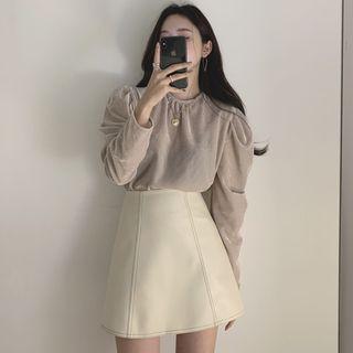 Crew-neck Puff-sleeve Top / A-line Skirt
