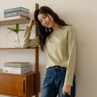 Basic Round-neck Colored T-shirt