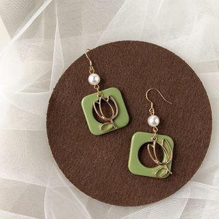 Faux Pearl Alloy Tulip Dangle Earring