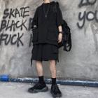 Elbow-sleeve Cargo T-shirt / Wide-leg Shorts