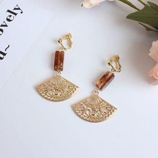 Perforated Fan Dangle Earring