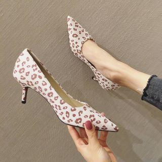 Leopard Pointed Pumps