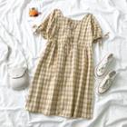 Short-sleeve Plaid A-line Dress Lemon Yellow - One Size