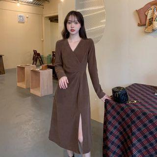 Long-sleeve V-neck Slit Knit Midi A-line Dress