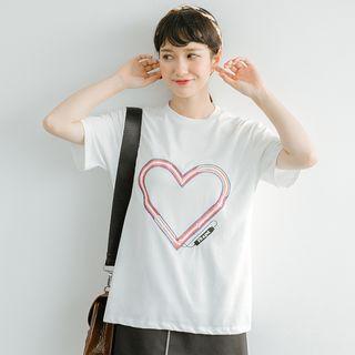 Heart-embroidered Short-sleeved T-shirt