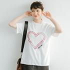 Heart-embroidered Short-sleeved T-shirt