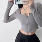 Long-sleeve Square-neck Zip-up Plain Cropped Top