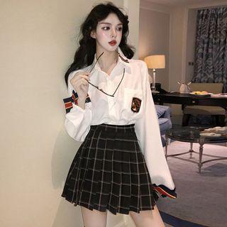 Applique Shirt / Mini Pleated Plaid Skirt
