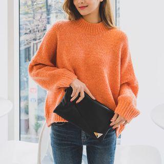 Crew-neck Vivid-color Sweater