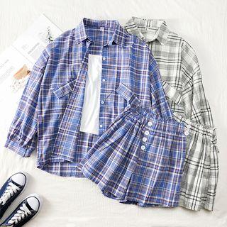 Set: Loose-fit Plaid Shirt + Shorts + Camisole
