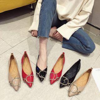D-ring Patent Pointy-toe Flats