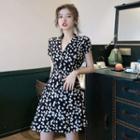 Floral Print Cap Sleeve V-neck A-line Dress
