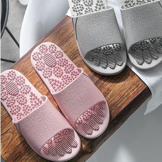 Set Of 2: Bathroom Slippers