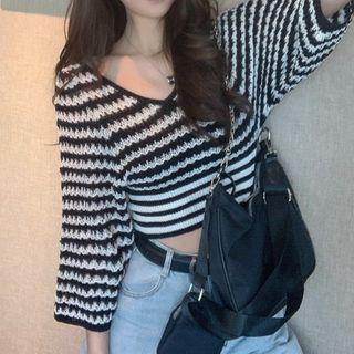 3/4-sleeve Striped Sweater Stripes - Black & White - One Size