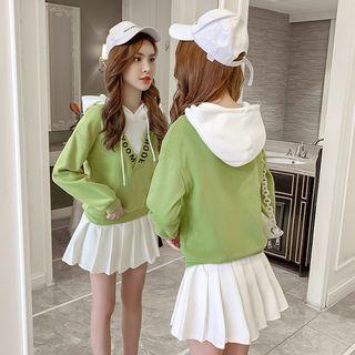 Mock Two-piece Lettering Hooded Top