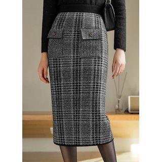 Pocket-detail Plaid Midi Knit Skirt Black - One Size