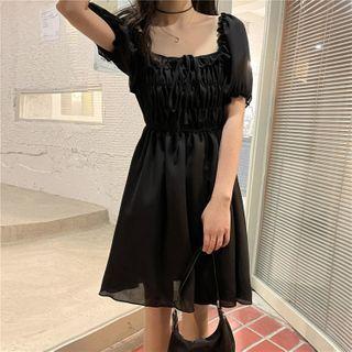 Short-sleeve Chiffon A-line Dress Black - One Size