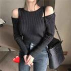 Plain Off-shoulder Zip Long-sleeve Slim-fit Knit Top
