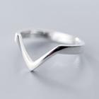925 Sterling Silver V-shaped Ring