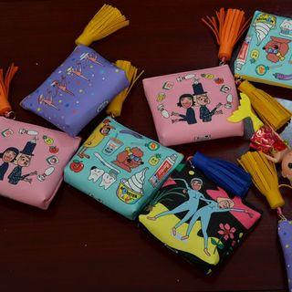 Printed Tasseled Coin Purse