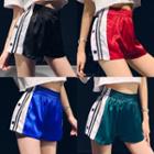 Button-side Colorblock Shorts