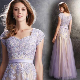 Tulip-sleeve Embellished Applique Evening Gown