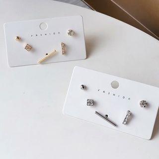 Set Of 5: Ear Stud