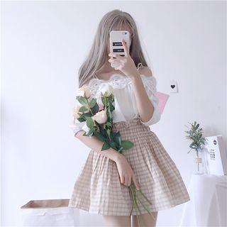 Off-shoulder Elbow-sleeve Top / Plaid A-line Skirt