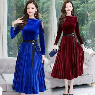 Accordion Pleat A-line Midi Velvet Dress