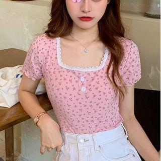 Lace Trim Square-neck Floral T-shirt