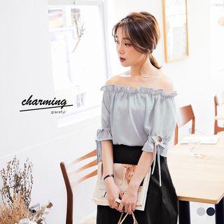 Off The Shouldes Ruffle Trimming Cute Top
