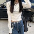 Long-sleeve Contrast Stitched Crop T-shirt